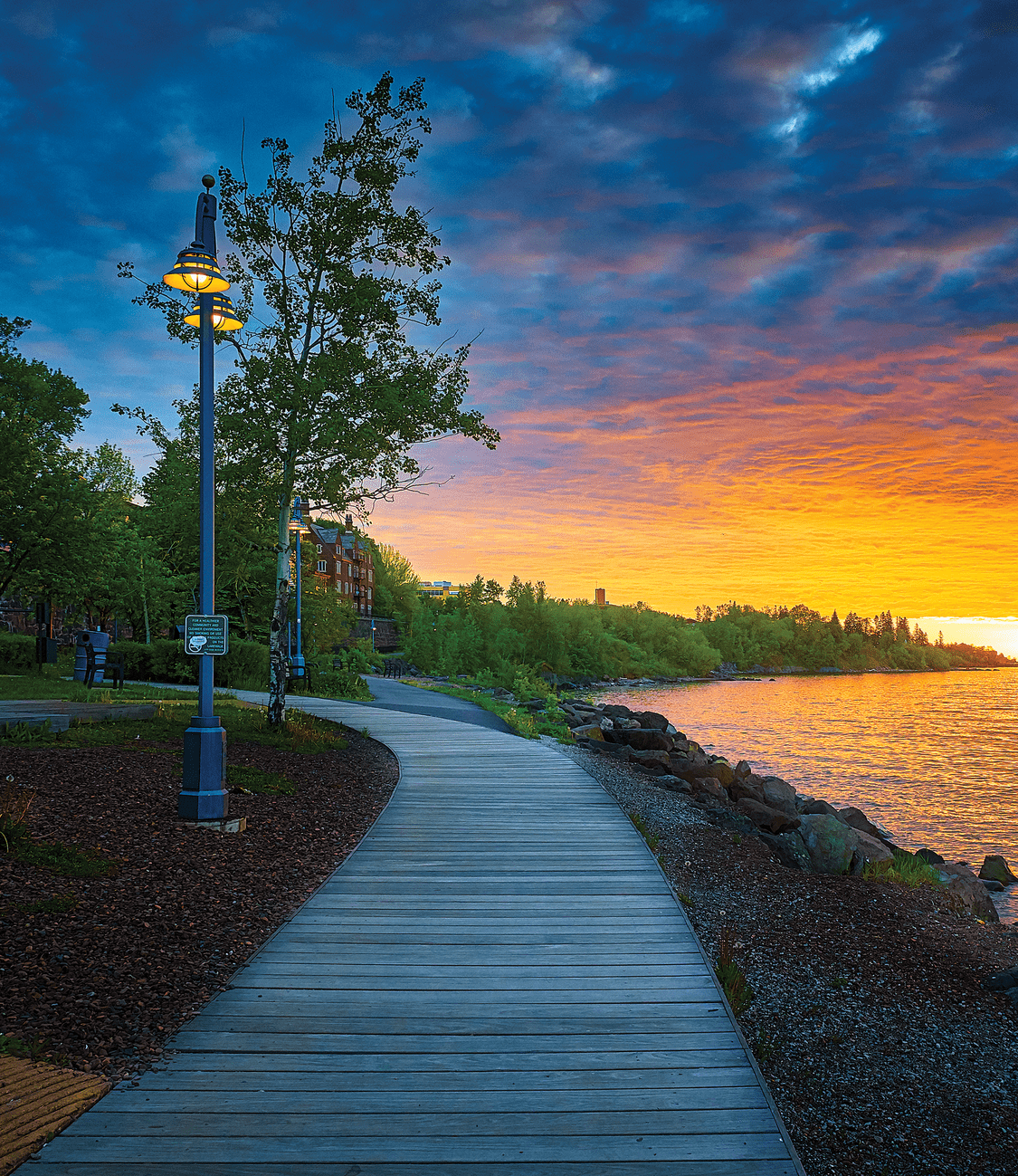 Sunset along Duluth’s Lakewalk